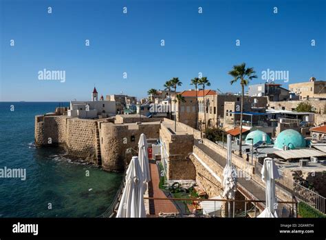 Archaeology in Israel: Ancient City of Akko .